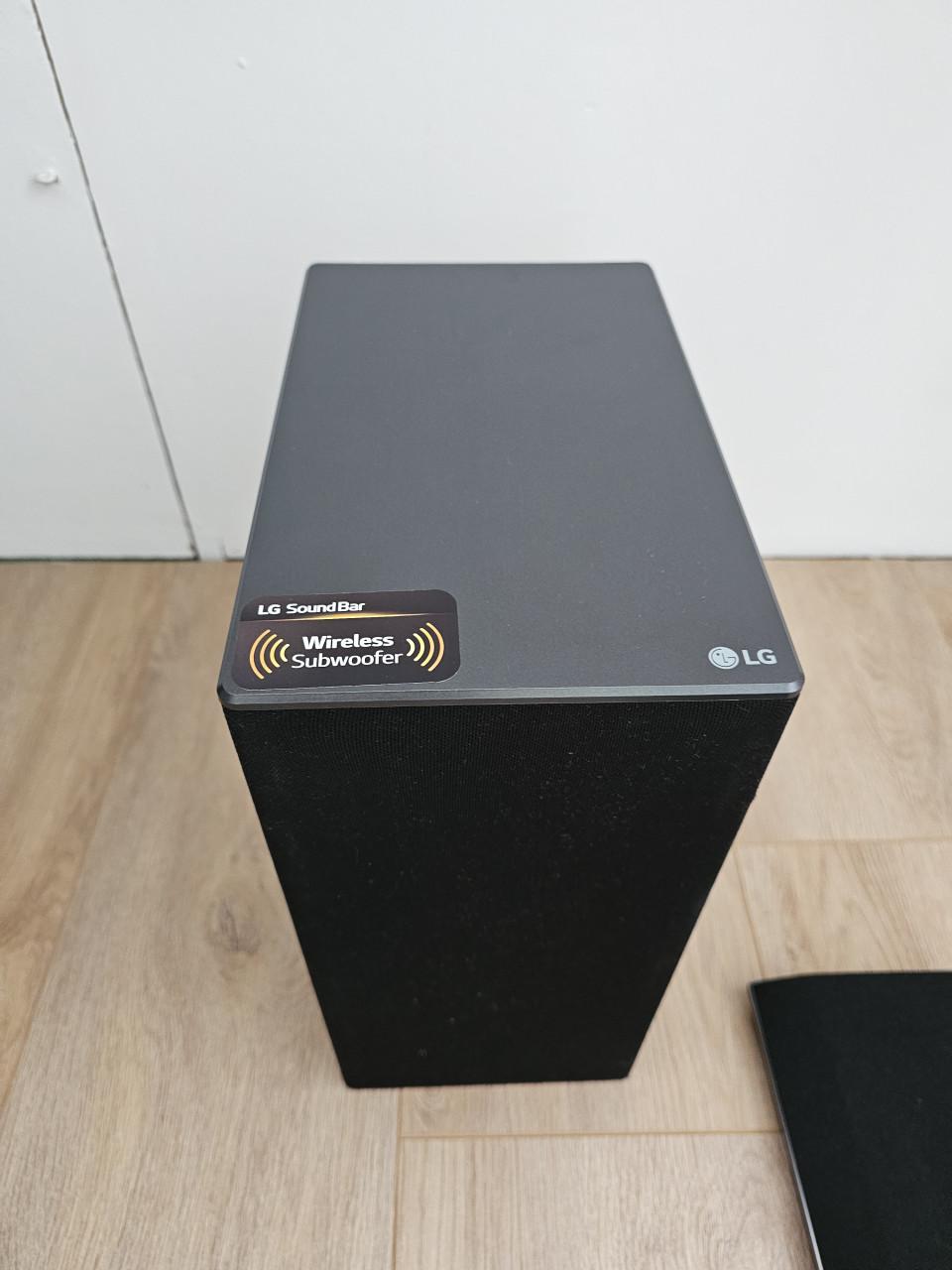 LG DG1 - 360W gallery design soundbar met subwoofer
