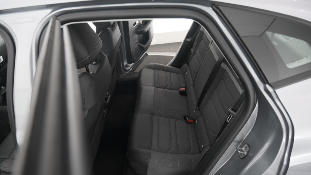Citroen C4 X puretech 130 eat8 plus | camera | stoelverwarming | apple carp