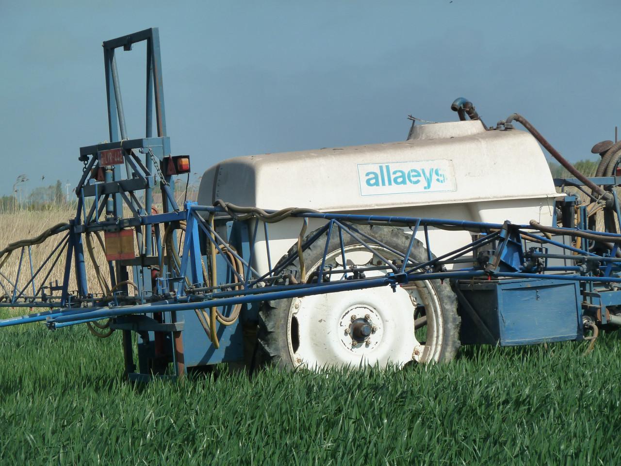 Spuitmachine Allaeys
