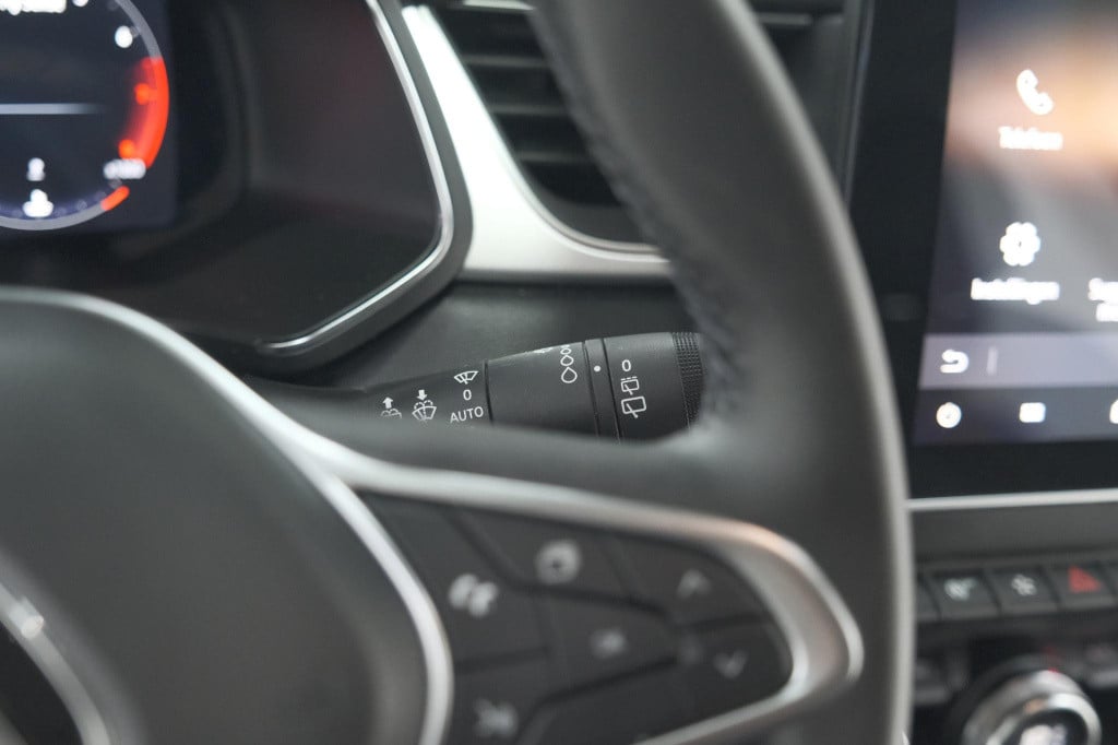 Renault Captur tce 90 techno | 360 camera | navigatie | 9.3 inch groot sche