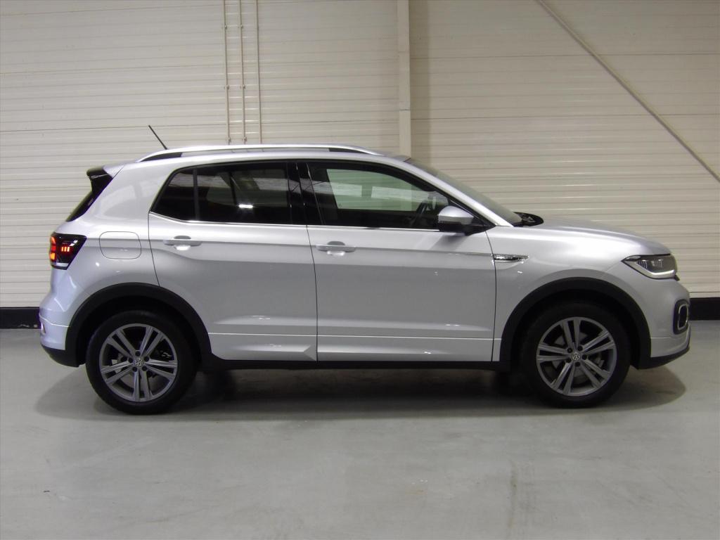 Volkswagen T-cross 1.0 tsi 115pk t-cross style r-line