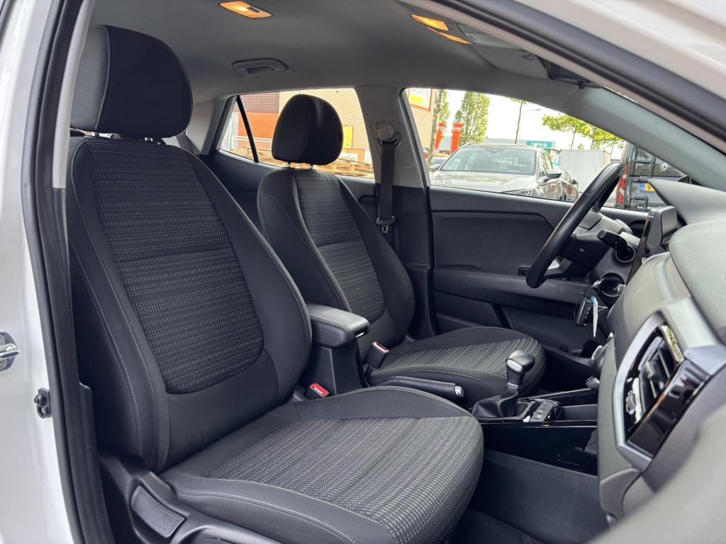 Kia Stonic 1.0 t-gdi mhev dynamicline nl-auto, automaat incl. trekhaak!