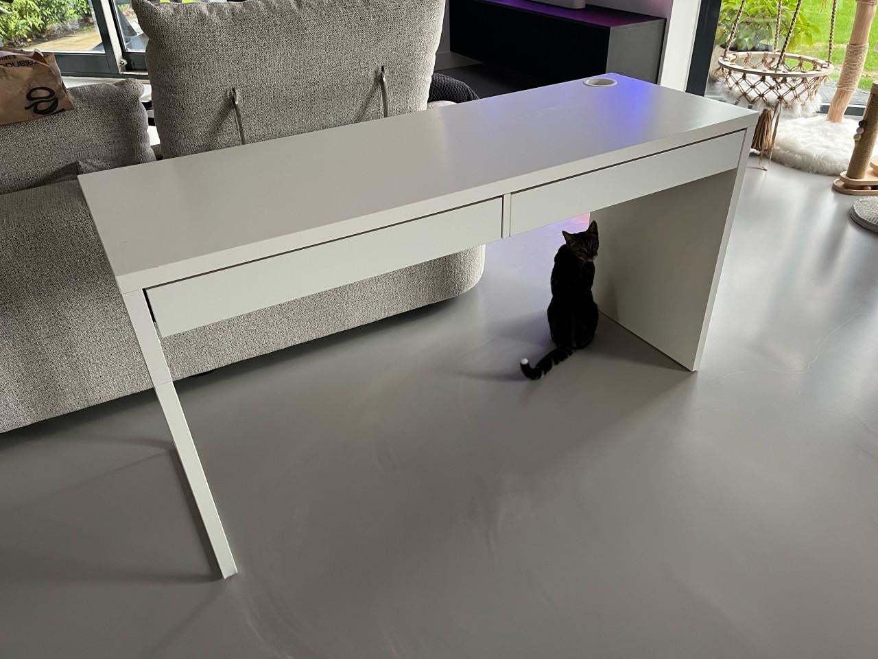MICKE BUREAU IKEA