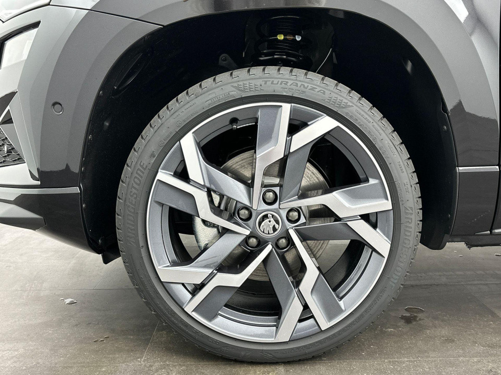 Skoda Karoq 1.5 tsi act sportline business panoramadak - trekhaak