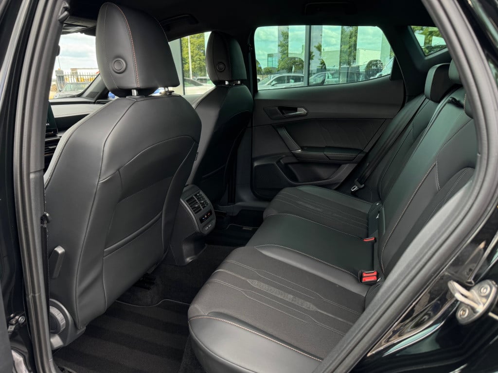Cupra Formentor 1.5 tsi * camera * sfeerverlichting * navigatie * acc