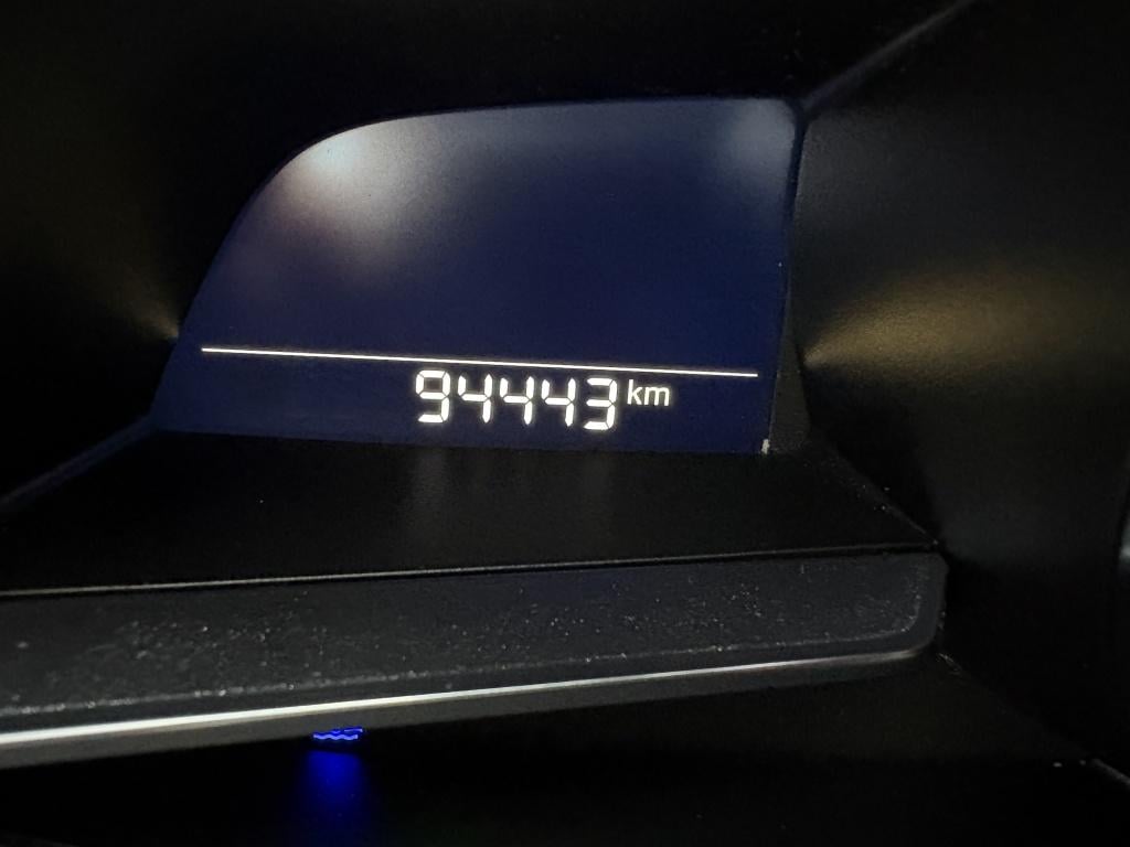 Mazda 2 1.5 skyactiv-g gt-m keyless entry headup display
