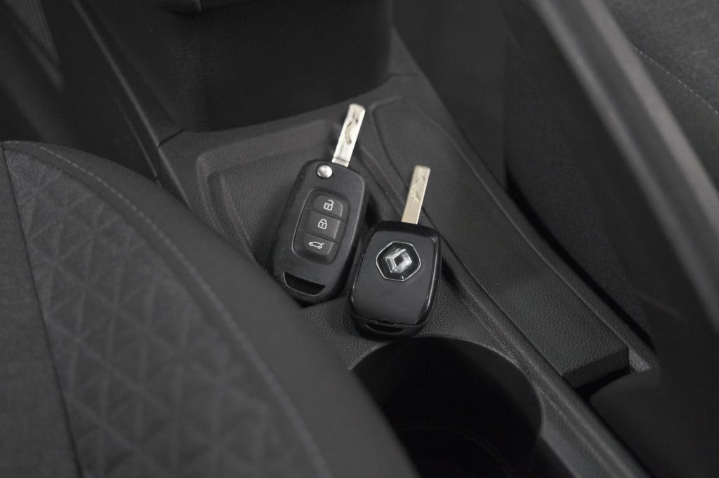 Renault Clio tce 90 zen | navigatie | parkeersensoren | apple carplay | 16 