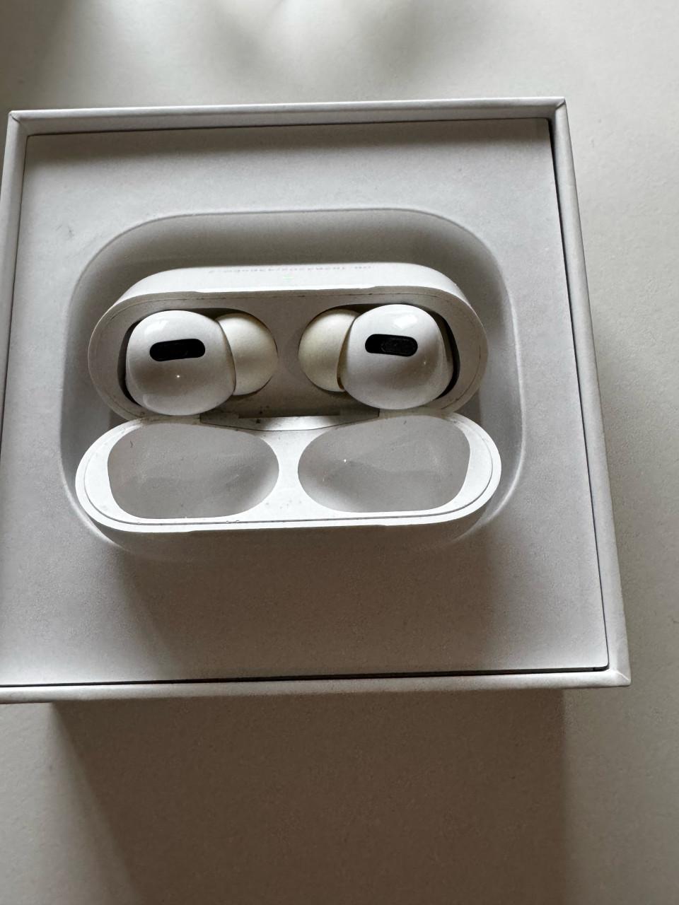 Apple AirPod Pro 1 in zeer goede conditie
