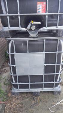 IBC vaten GERESERVEERD