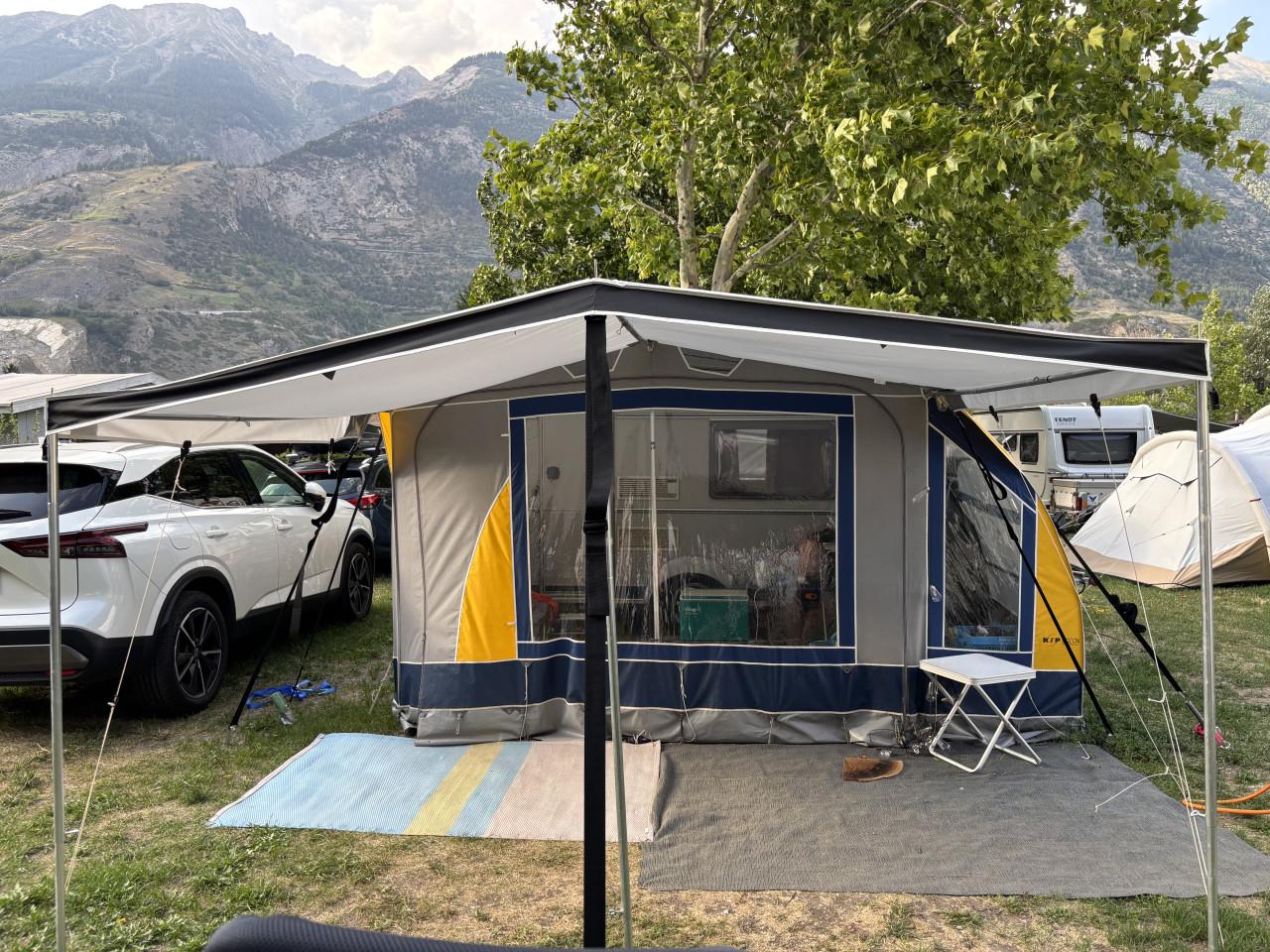 Caravan luifel merk - Hendriks