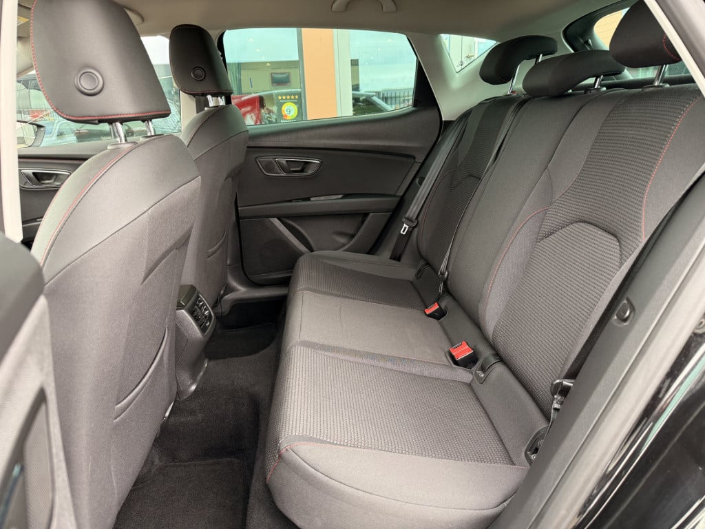 Seat Leon 1.4 ecotsi fr | led | stoelverwarming | parkeersensoren |
