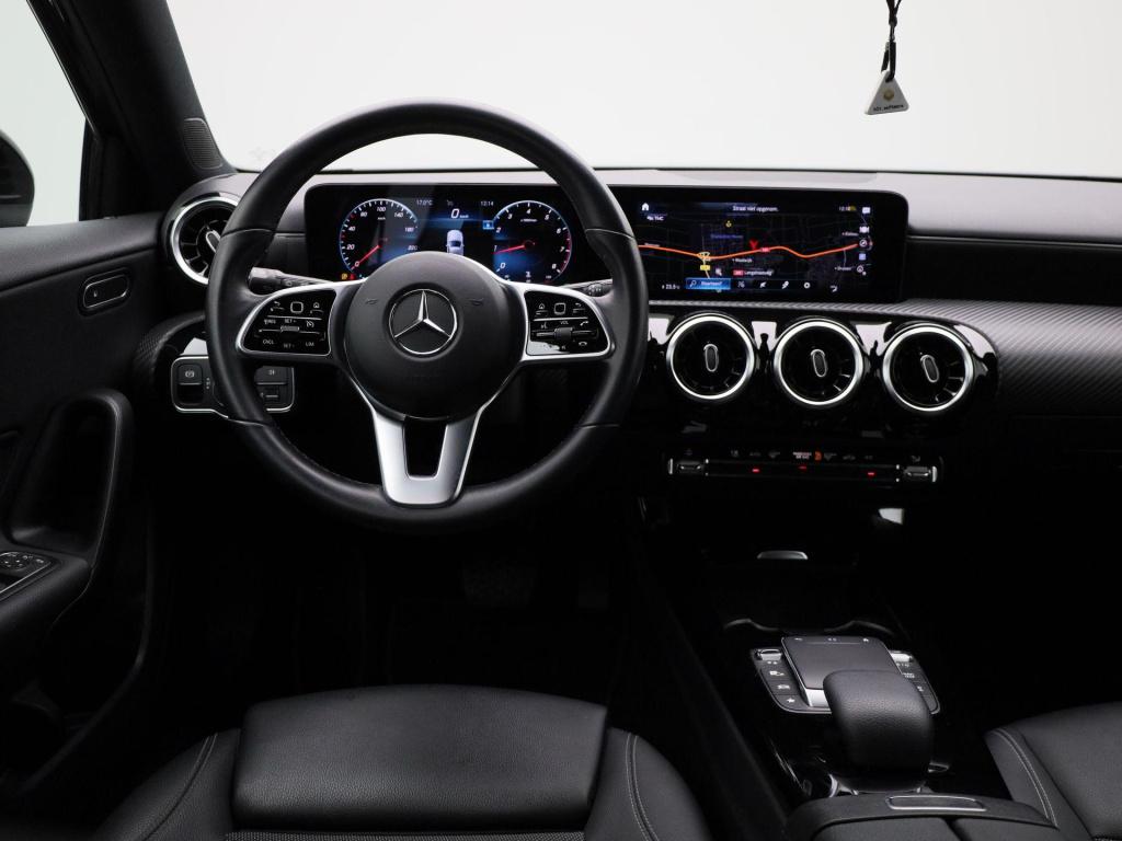 Mercedes-Benz A-Klasse 180 business solution | automaat | apple carplay / a