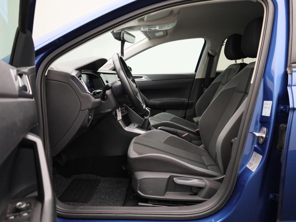 Volkswagen Polo 1.0 tsi r-line business | apple carplay | iq light | achter
