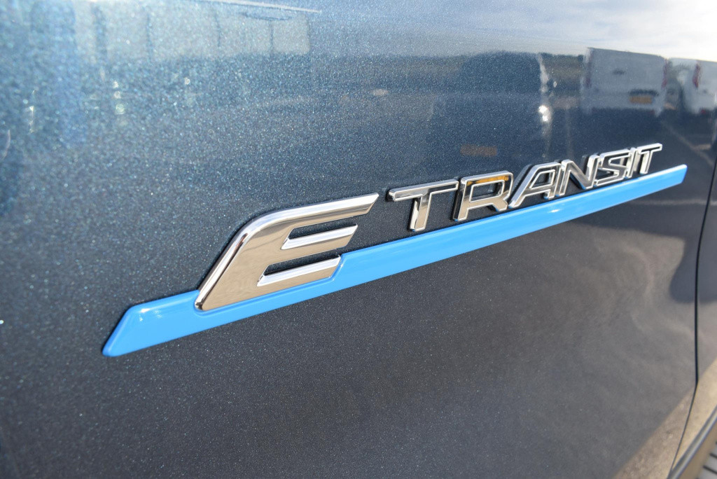 Ford E-transit 350 68kwh l3h2 trend | camera | blis | adaptieve cruise | na