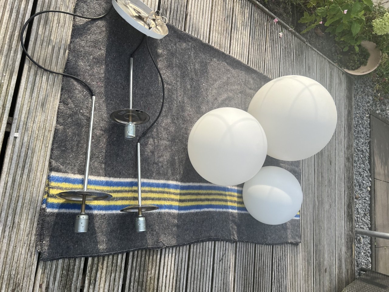 Vintage hanglamp Peill en Putzler (3 bollen/ 1 basis)