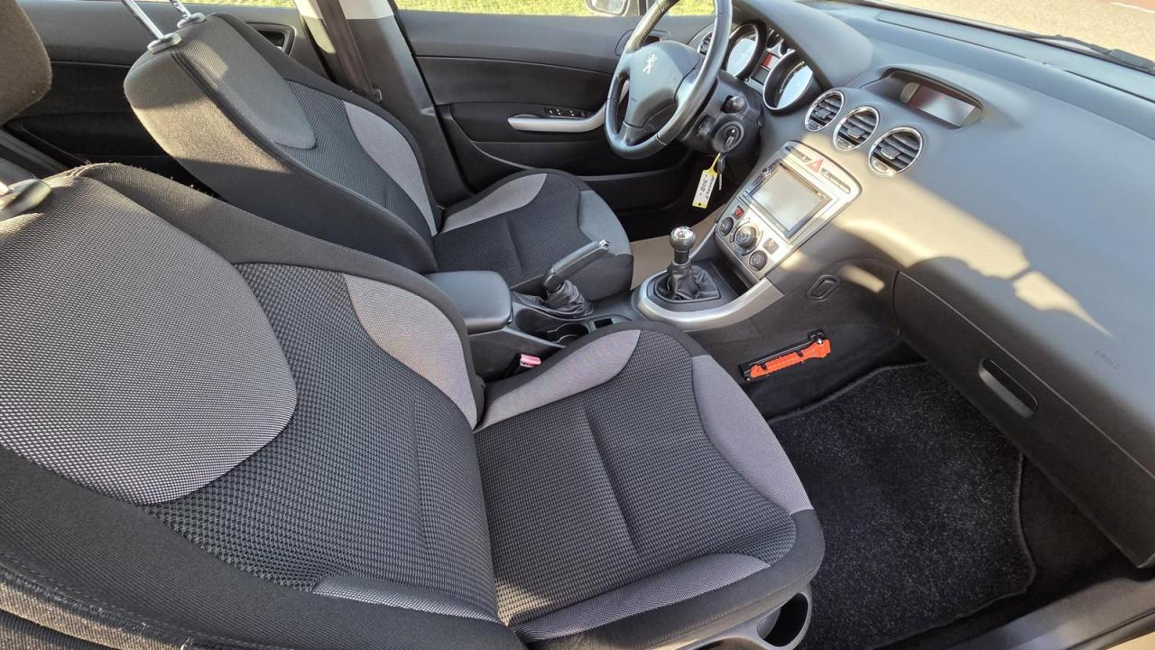 Peugeot 308 1.6 VTi Melbourne uit 2012 | NL AUTO + NAP IZGST AUTO |APK-2027