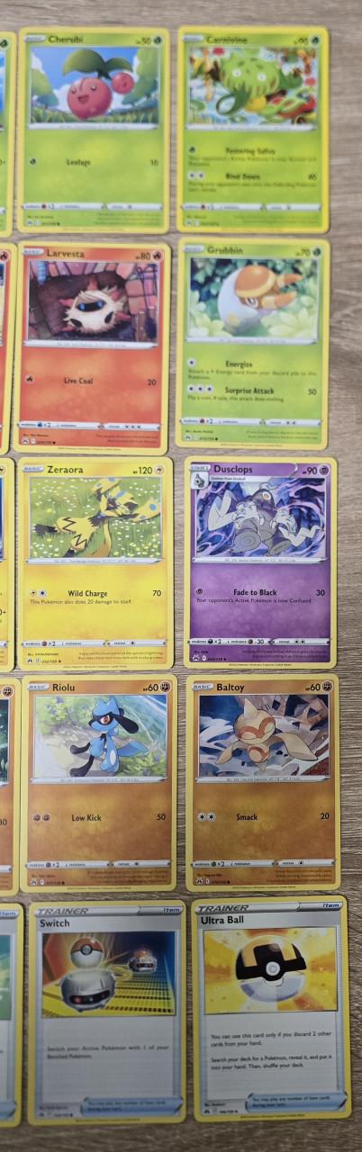 50 Pokemon kaarten uit Crown Zenith set