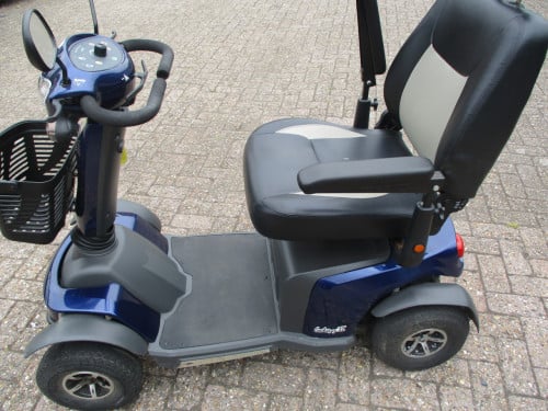 Aangeboden wegens geen gebruik Excel Galaxy 2  4wiel scootmobiel TEAB