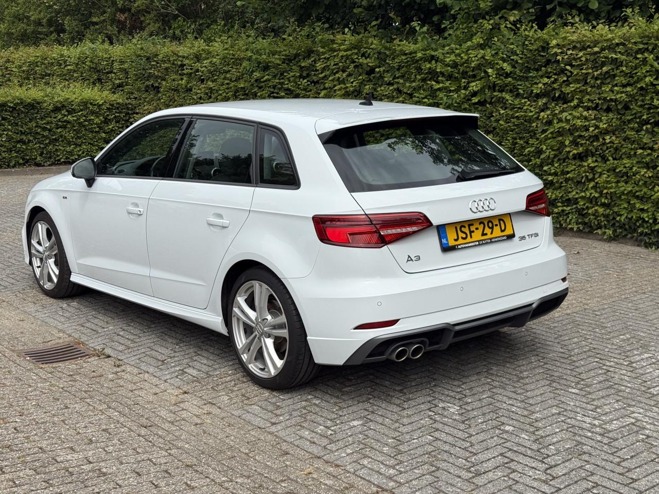 Audi A3 Sportback - 35 TFSI S-LINE | Stoel/Stuurwielverwarming | ACC |LED