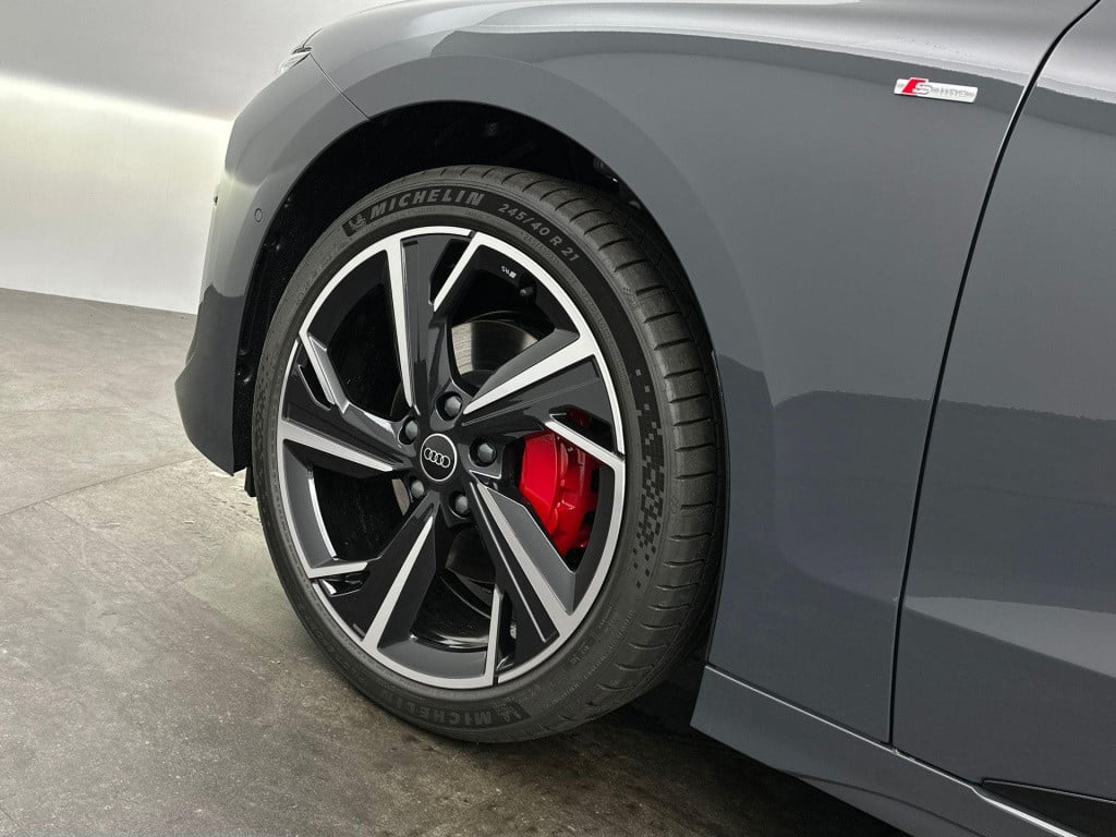 Audi A6 Avant E-tron s edition e-tron 100kwh 270 kw / 367 pk avant elek