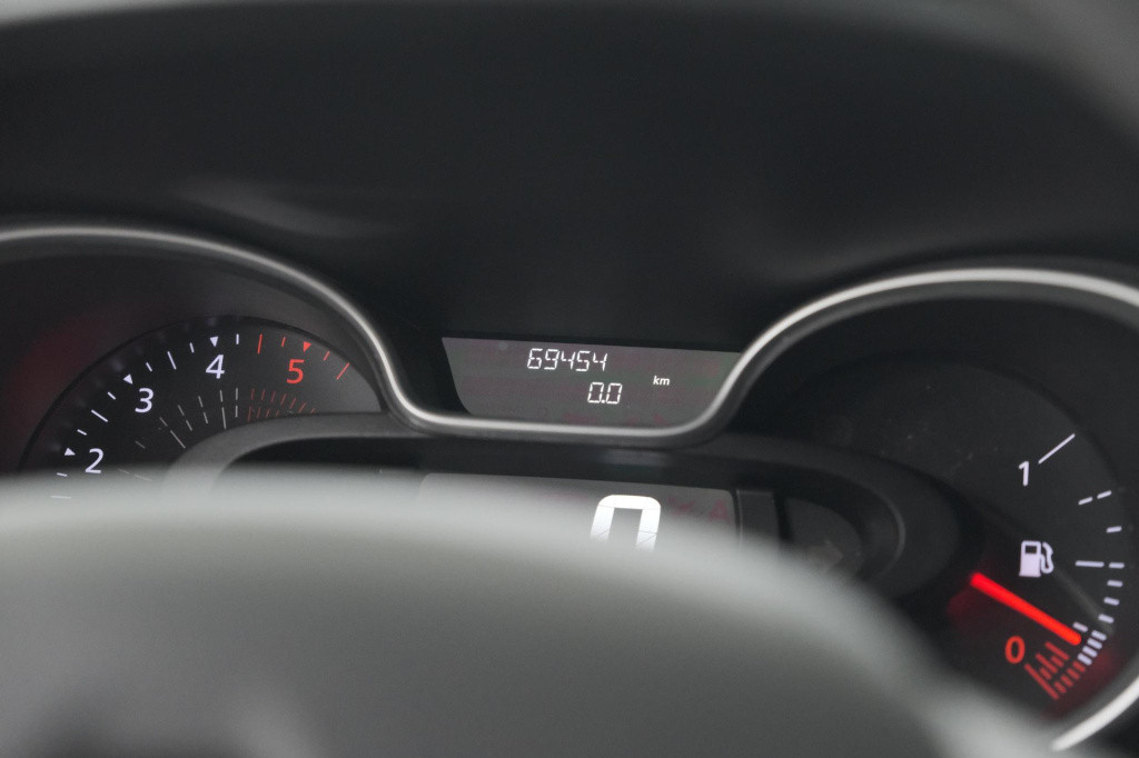 Renault Trafic 2.0 dci 120 t27 l1h1 work edition | trekhaak | apple carplay