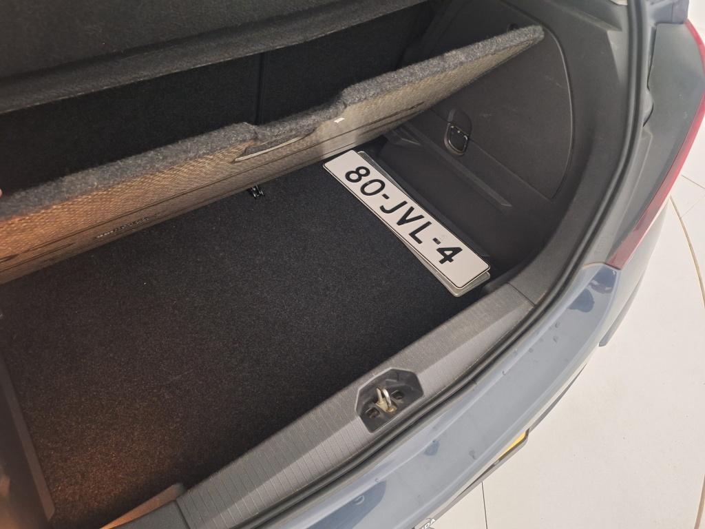 Opel Corsa 1.4-16v enjoy | trekhaak | airco | goed onderhouden |