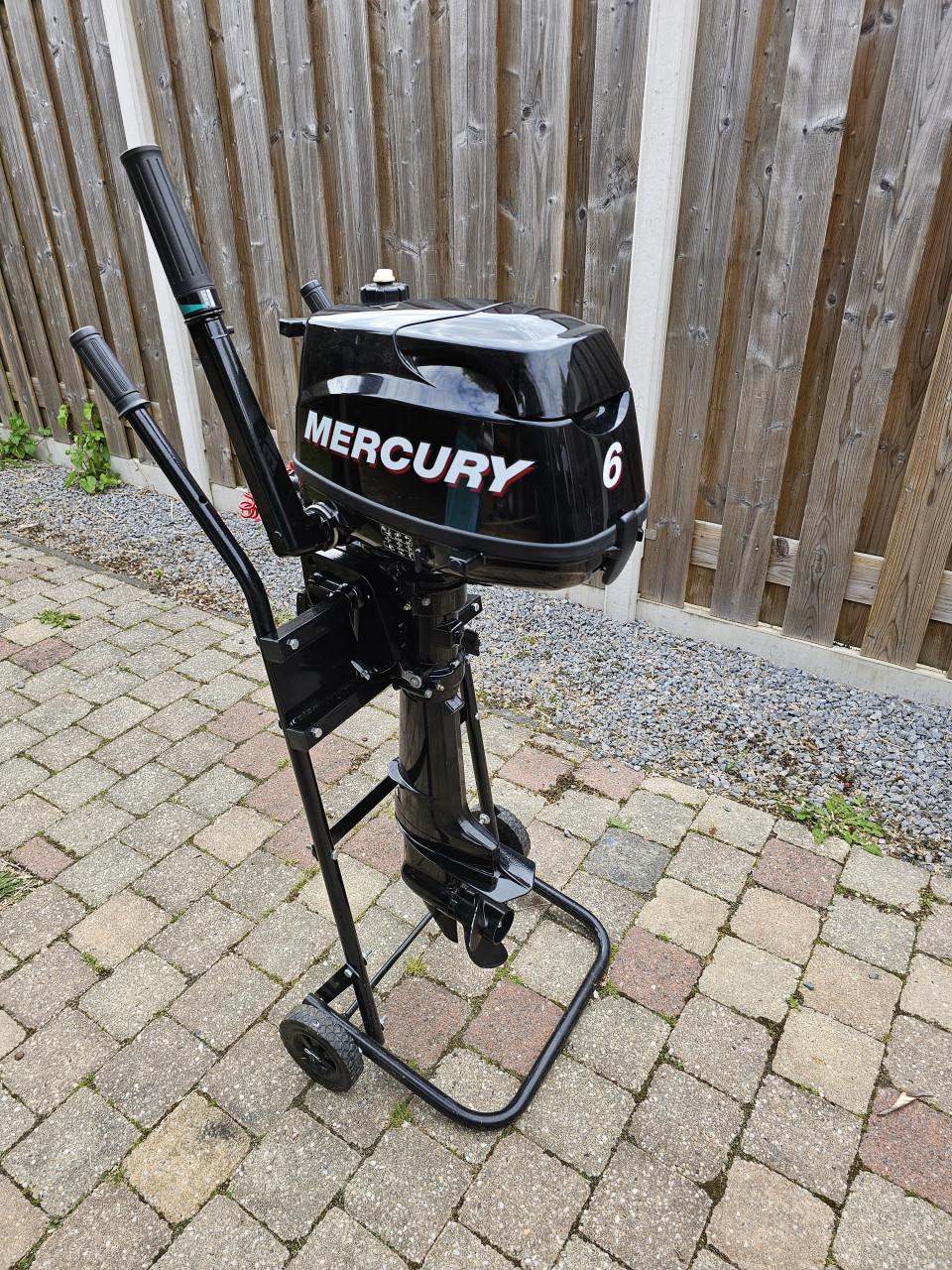 Mercury 6 pk 4-takt buitenboordmotor, nette staat