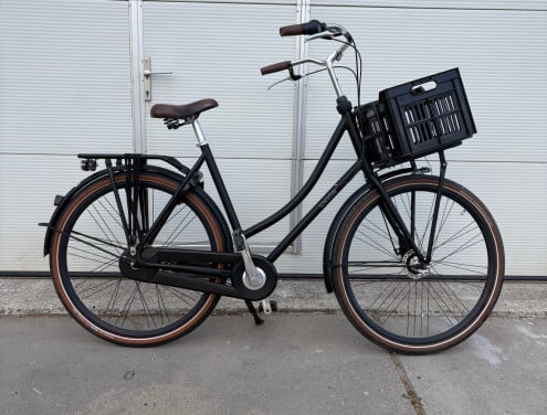 Te koop: Zeer nette transportfiets met rekje