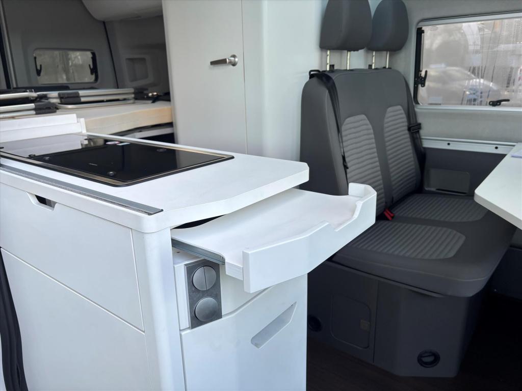 Volkswagen Transporter crafter 2.0tdi 177pk automaat grand california 600 |