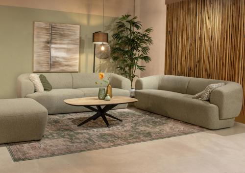 PRACHTIG BANKSTEL MET VEEL MOGELIJKHEDEN - NIEUW IN ONZE WINKEL -