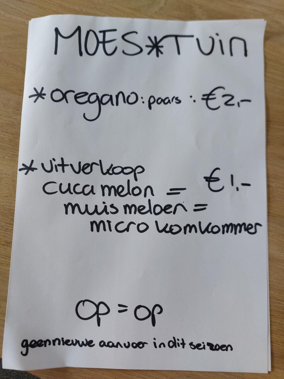 TK: SIERTUIN + MOESTUIN PLANTEN BIJ DE VOORDEUR