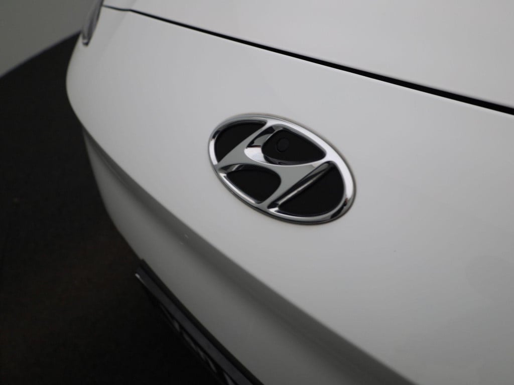 Hyundai Kona ev fashion 39 kwh