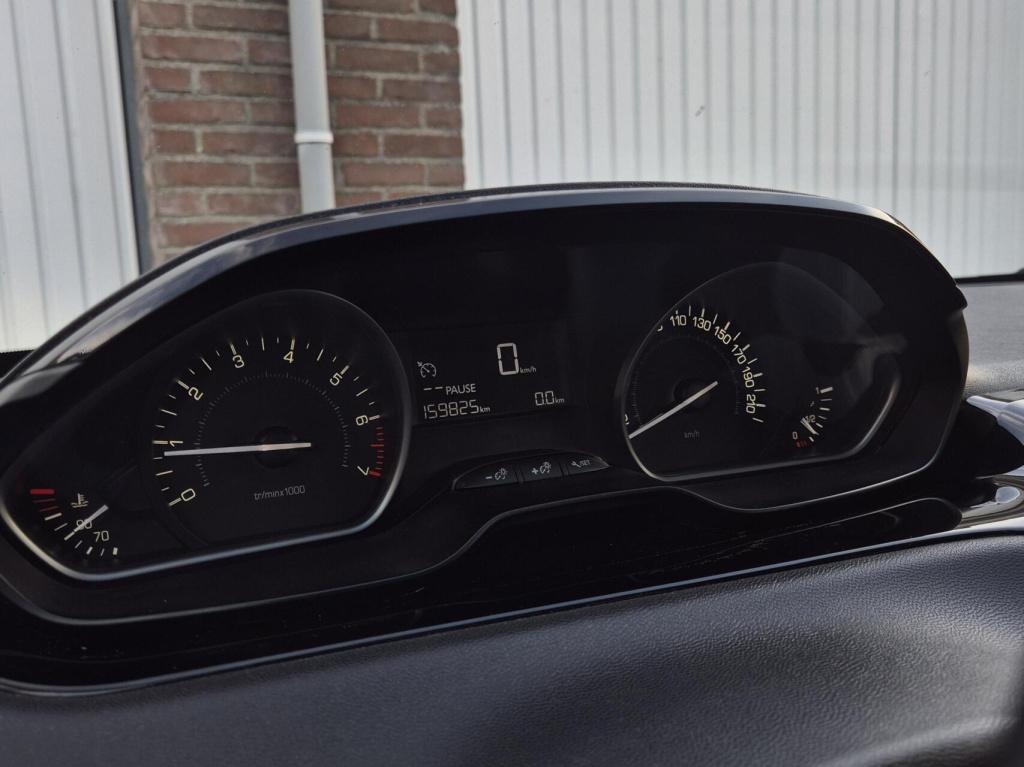 Peugeot 208 1.2 vti active