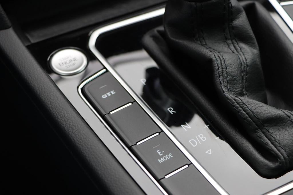 Volkswagen Passat variant 1.4 tsi phev gte business dsg7 218pk