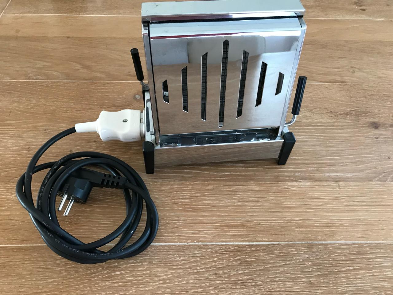 Vintage broodrooster +/- 1960.