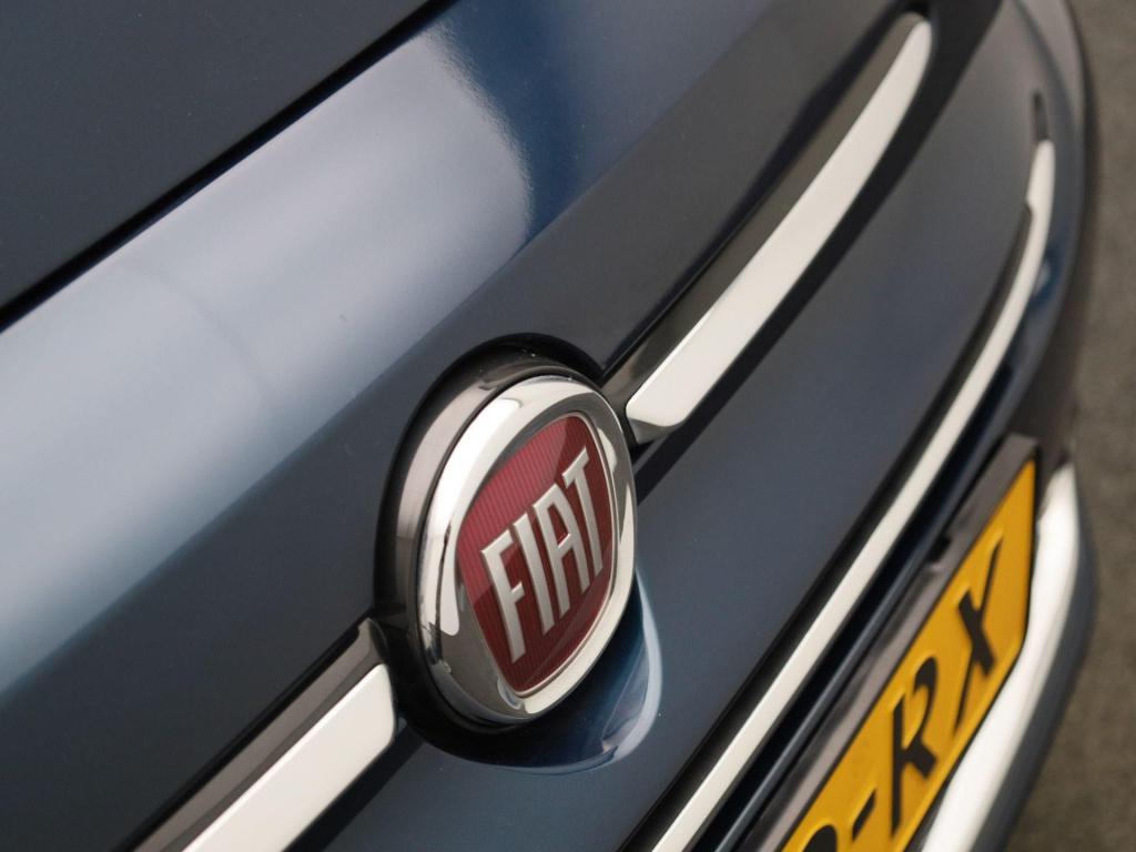 Fiat 500 C 1.0 hybrid red fiat 500 c 1.0 hybrid red