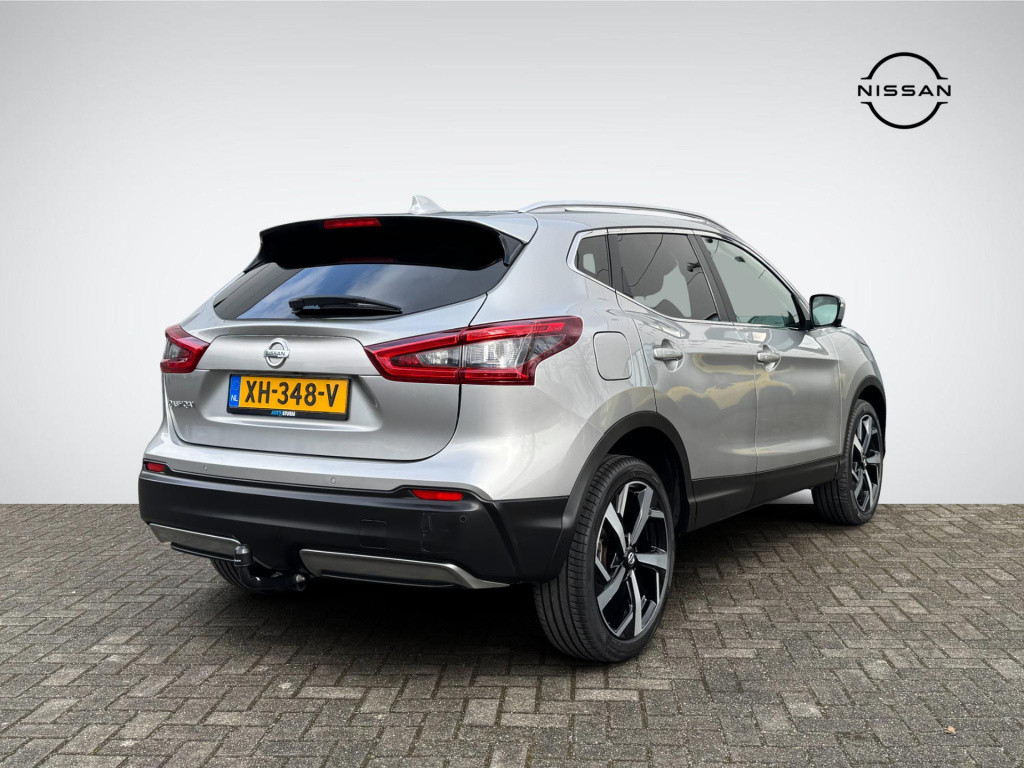 Nissan Qashqai 1.2 tekna | trekhaak | panoramadak | navigatie | 360° camera