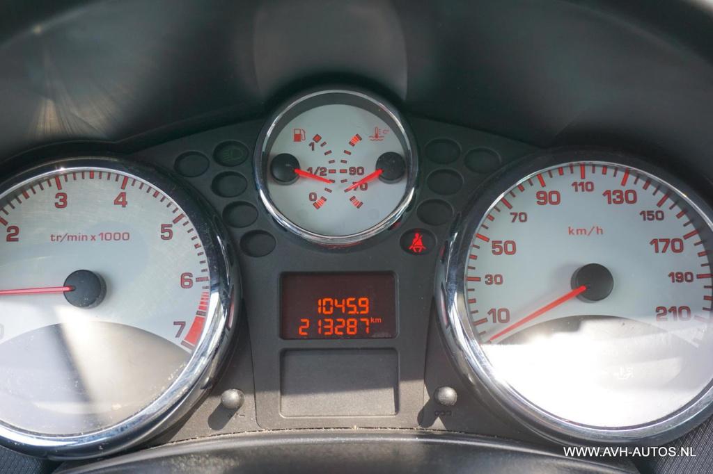 Peugeot 207 sw outdoor 1.6 vti xs