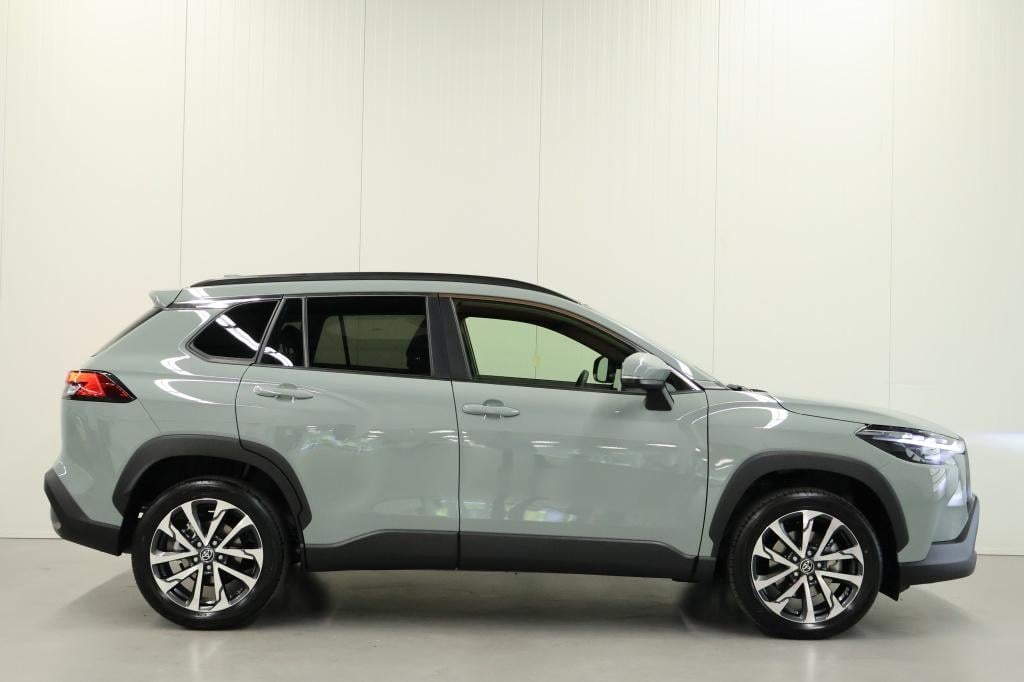 Toyota Corolla Cross hybrid 140 style