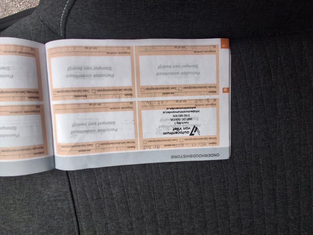 Citroen C3 1.2 puretech 82pk feel edition trekhaak | navigatie | cruise & c