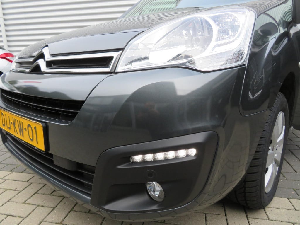 Citroen Berlingo multispace feel 110 nav/cam/park/trekhaak