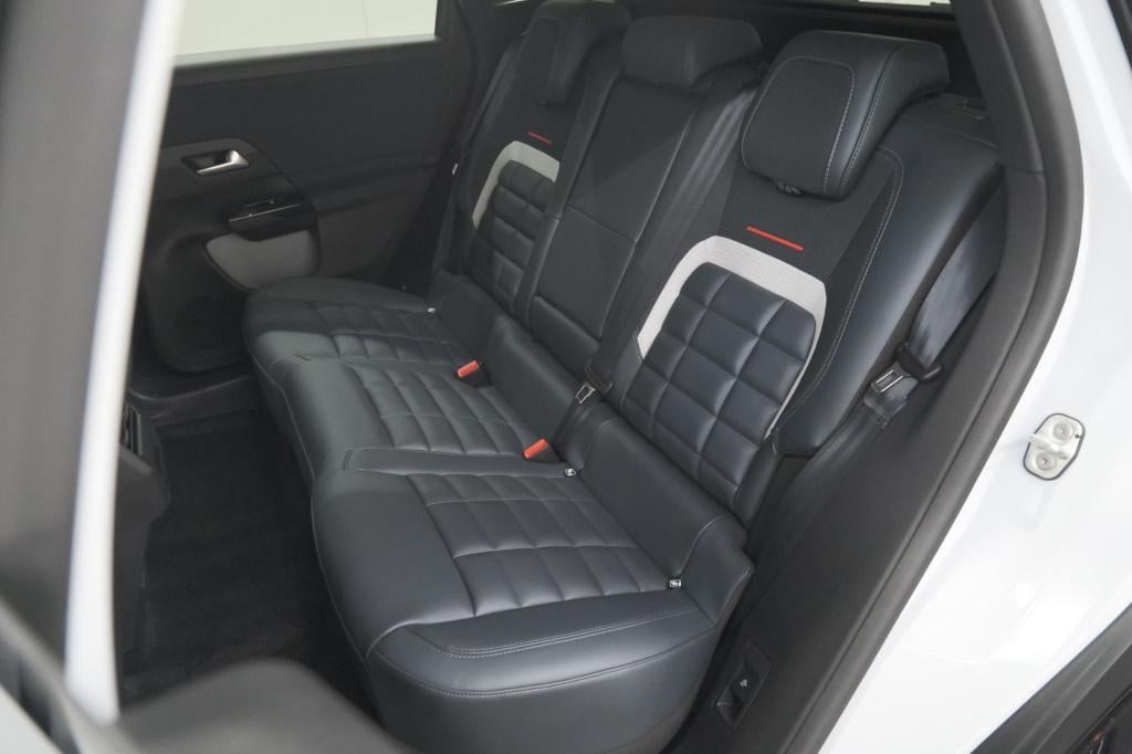 Citroen C5 Aircross 1.2 hybrid 145 max | 360 camera | adaptieve cruise cont