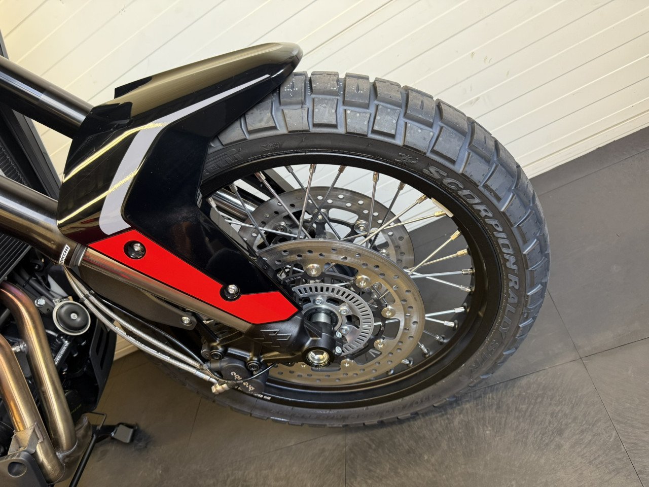 Moto Morini X-cape 700 nieuw! Nu uit voorraad leverbaar!
