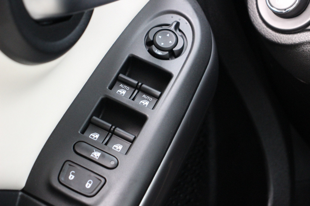 Fiat 500x 1.3 firefly turbo 150 yacht club capri | leder | stoelverwarming 