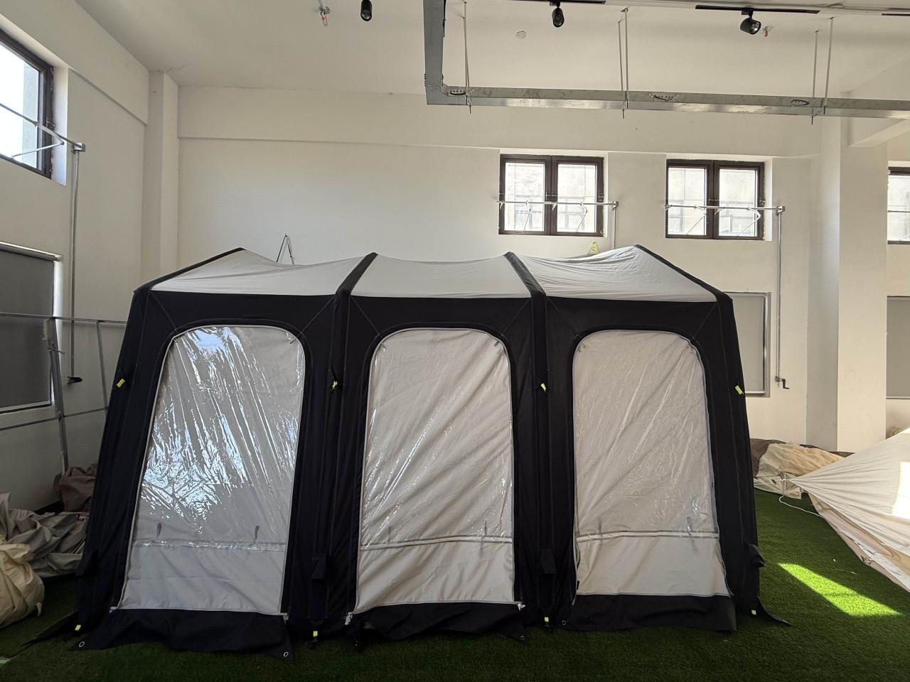 Te koop splinternieuwe vier seizoenen voortent