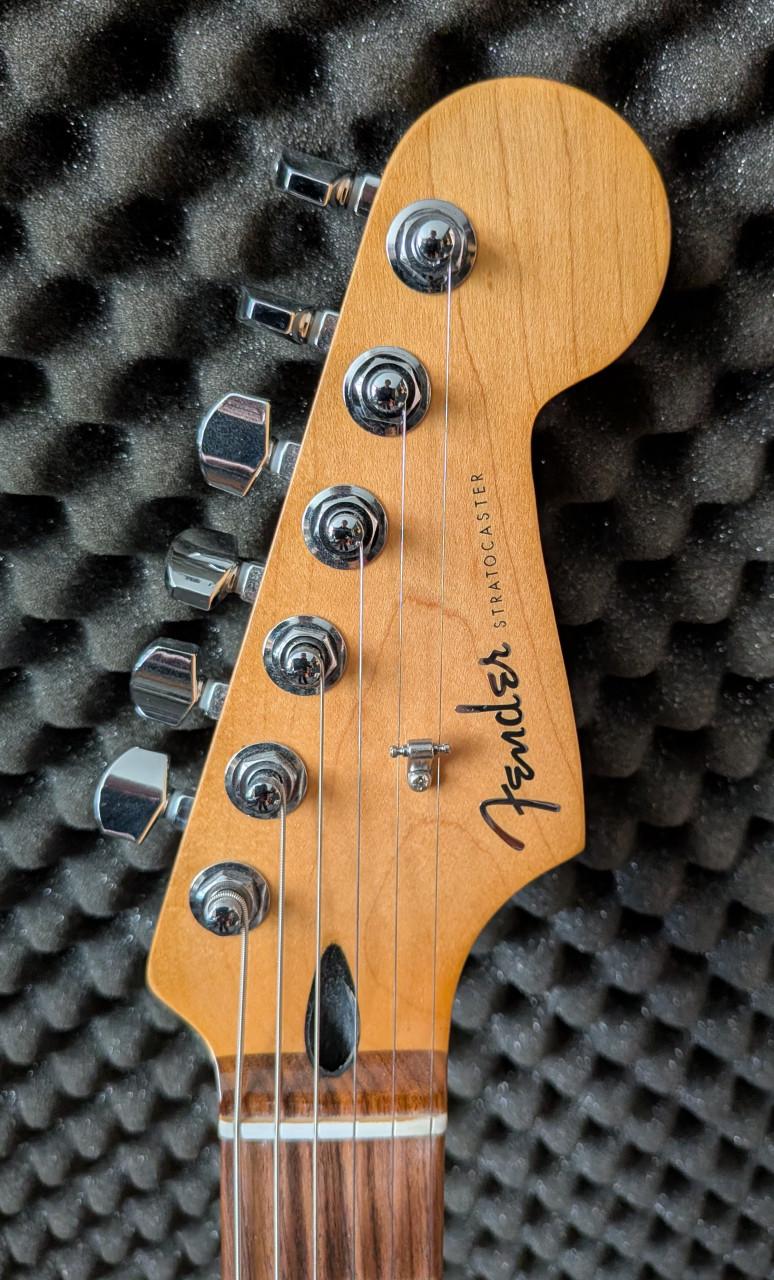 Fender Player Plus Stratocaster HSS