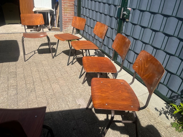 6 Kinderstoeltjes Pagholz