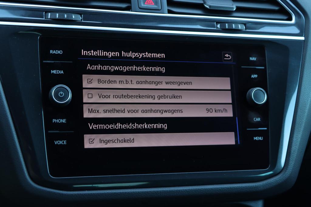 Volkswagen Tiguan 1.4 tsi comfortline executive