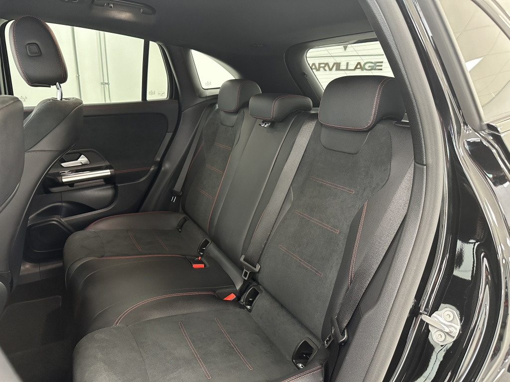 Mercedes-Benz Gla-klasse 250 e amg line | distronic | trekhaak | multibeam 