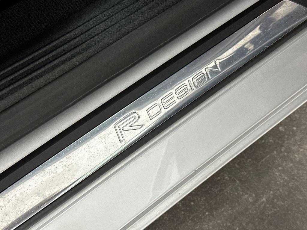Volvo V40 1.5 t2 r-design